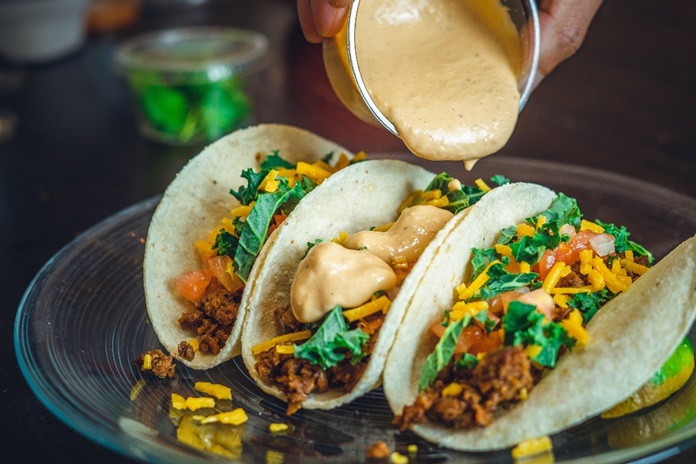 Pasiruoškite meksikietiško maisto vakarėliui: gaminkite fajitas, kesadilijas ir takus – viskas vienoje keptuvėje