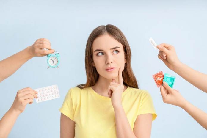 Specialistai: kodėl apie kontracepciją vaistinėse vis dar klausiama pašnibždomis?